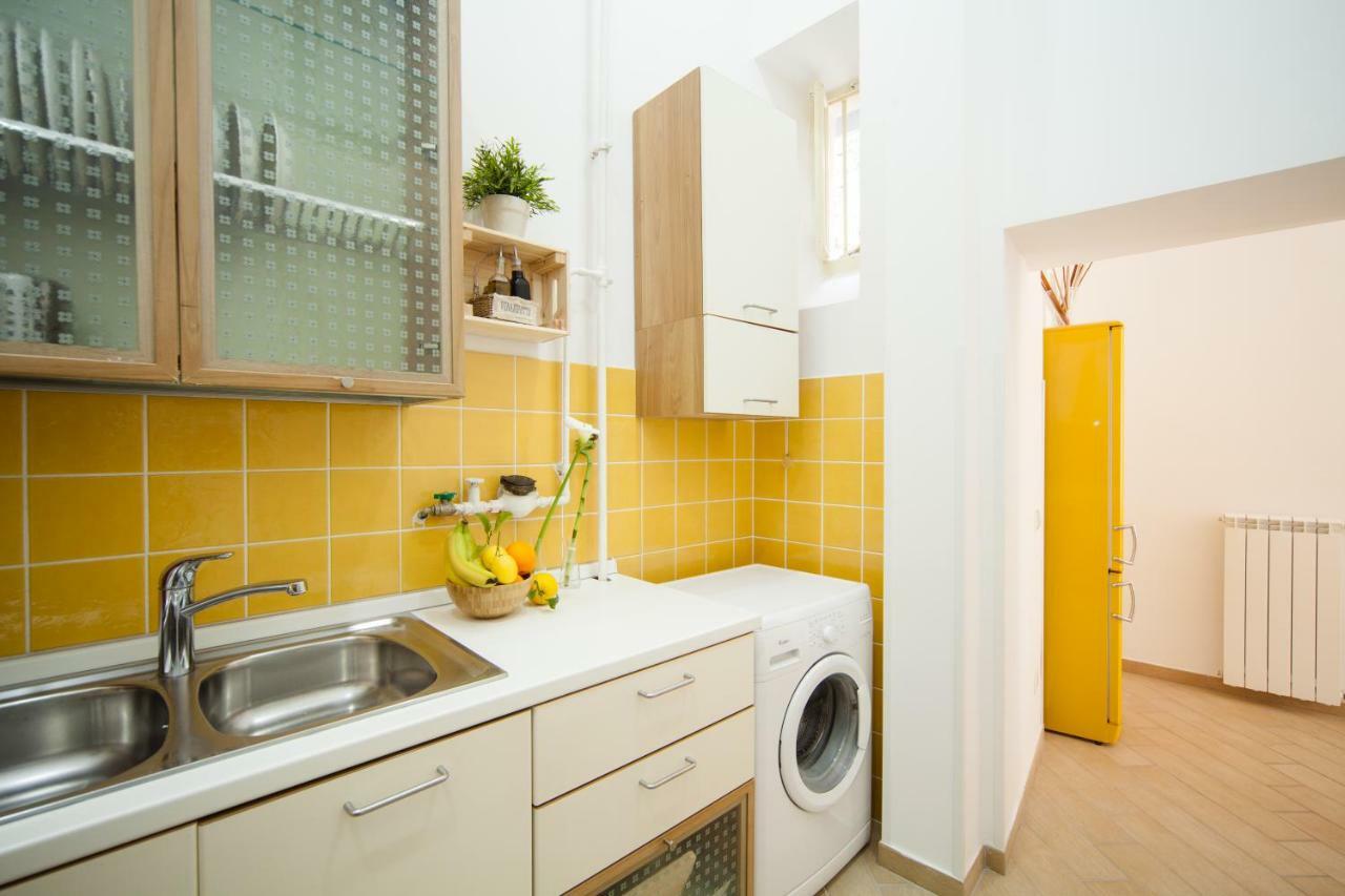 Napoli Centro Suite - Duomo Apartment Kültér fotó